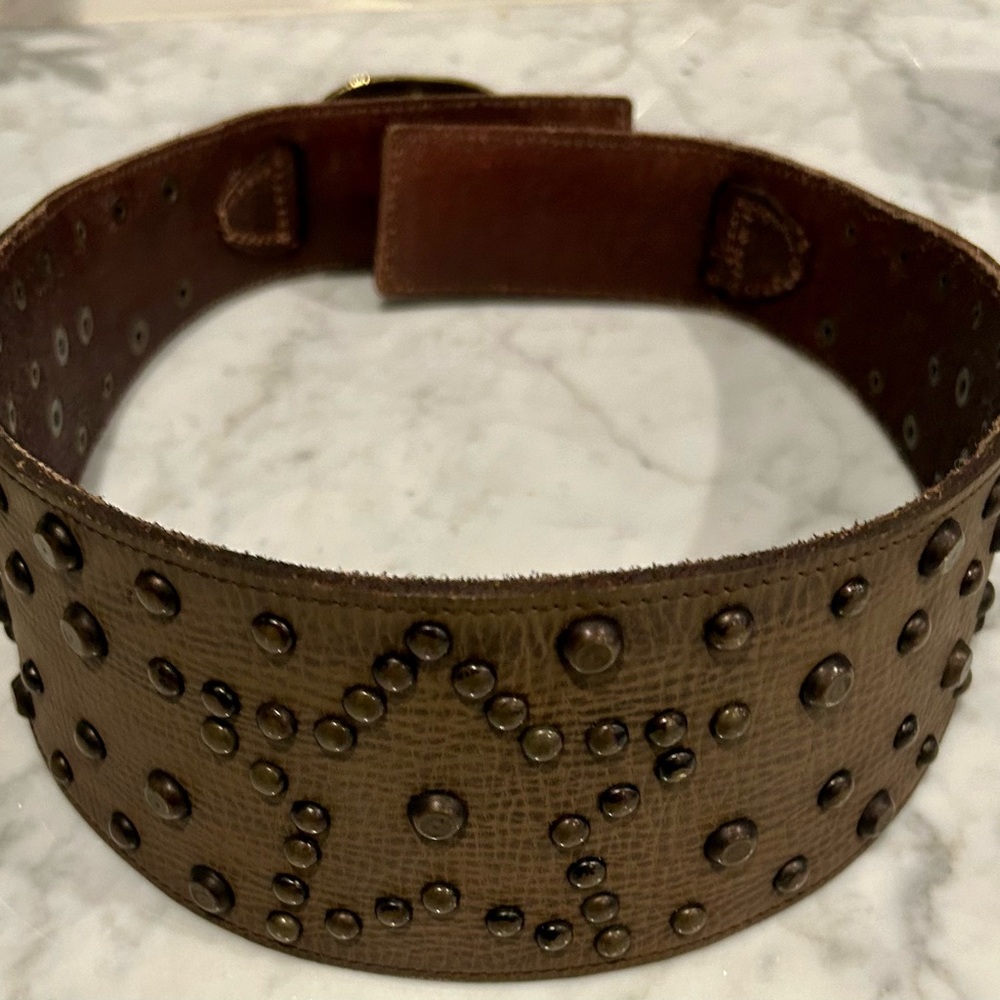 SUNDANCE leather belt rivets Sz 30” S belt western boho high low - Picture 3 of 5